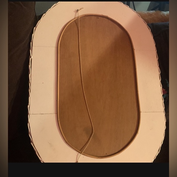 Vintage Oval Wall Mirror 32 x 23 White Wicker - Picture 3 of 3
